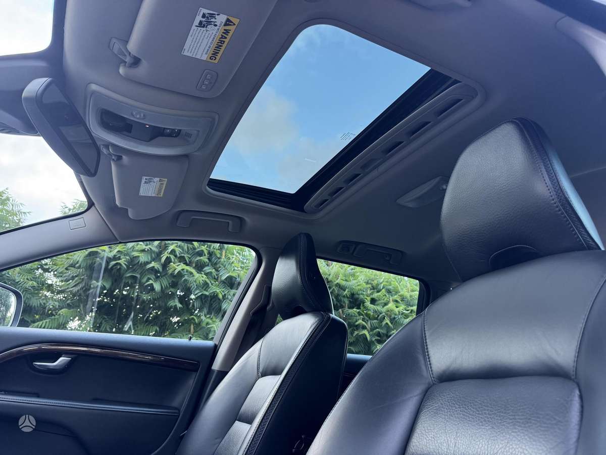 Volvo XC70, 3.2 l., universalas