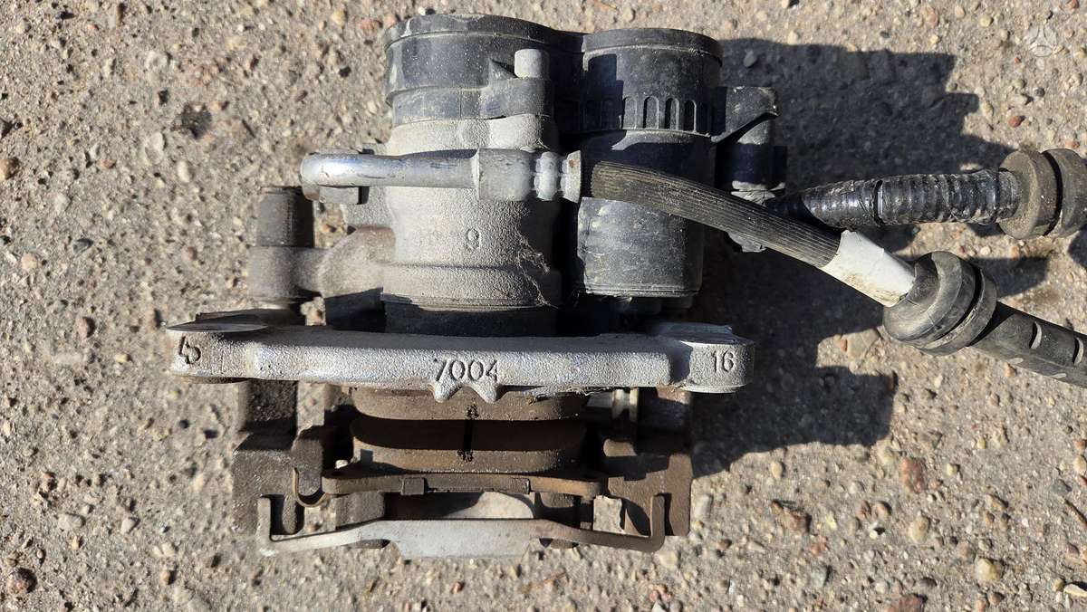 Chrysler Pacifica Aliuminis aušintuvas bei kitos dalys