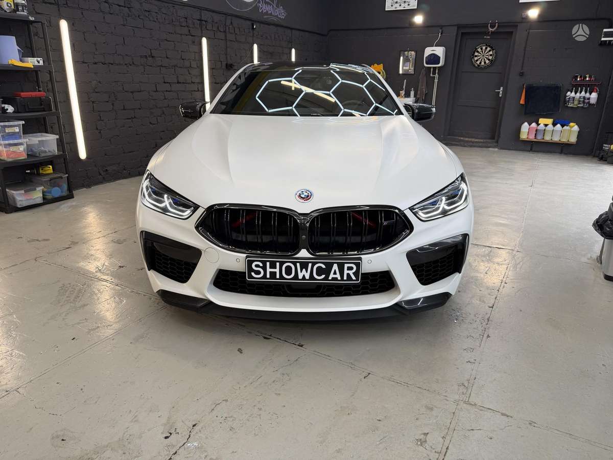 BMW M8, 4.4 l., Седан