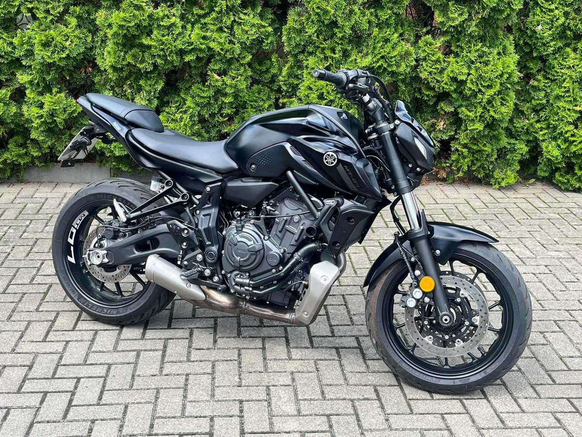 Yamaha MT 07 689cc, street / classic