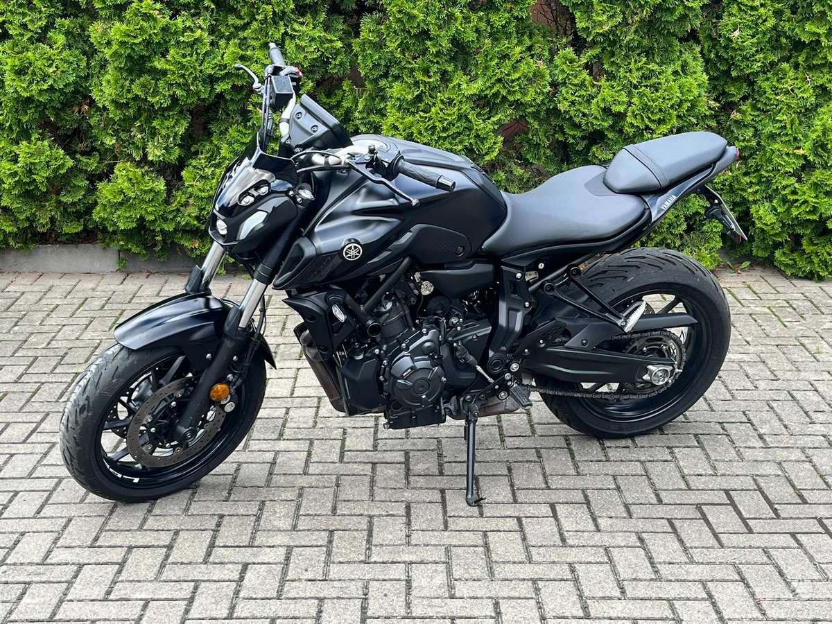 Yamaha MT 07 689cc, street / classic