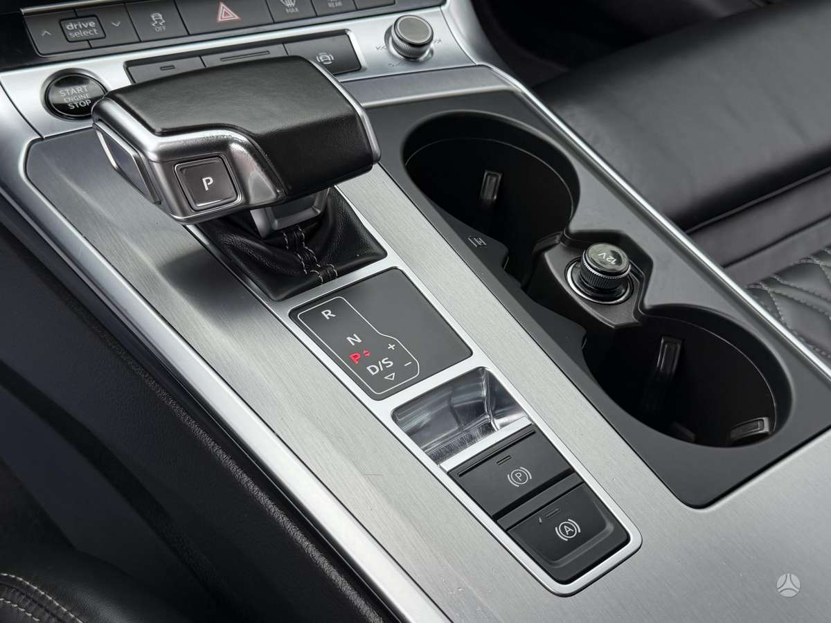 Audi A6, 3.0 l., wagon