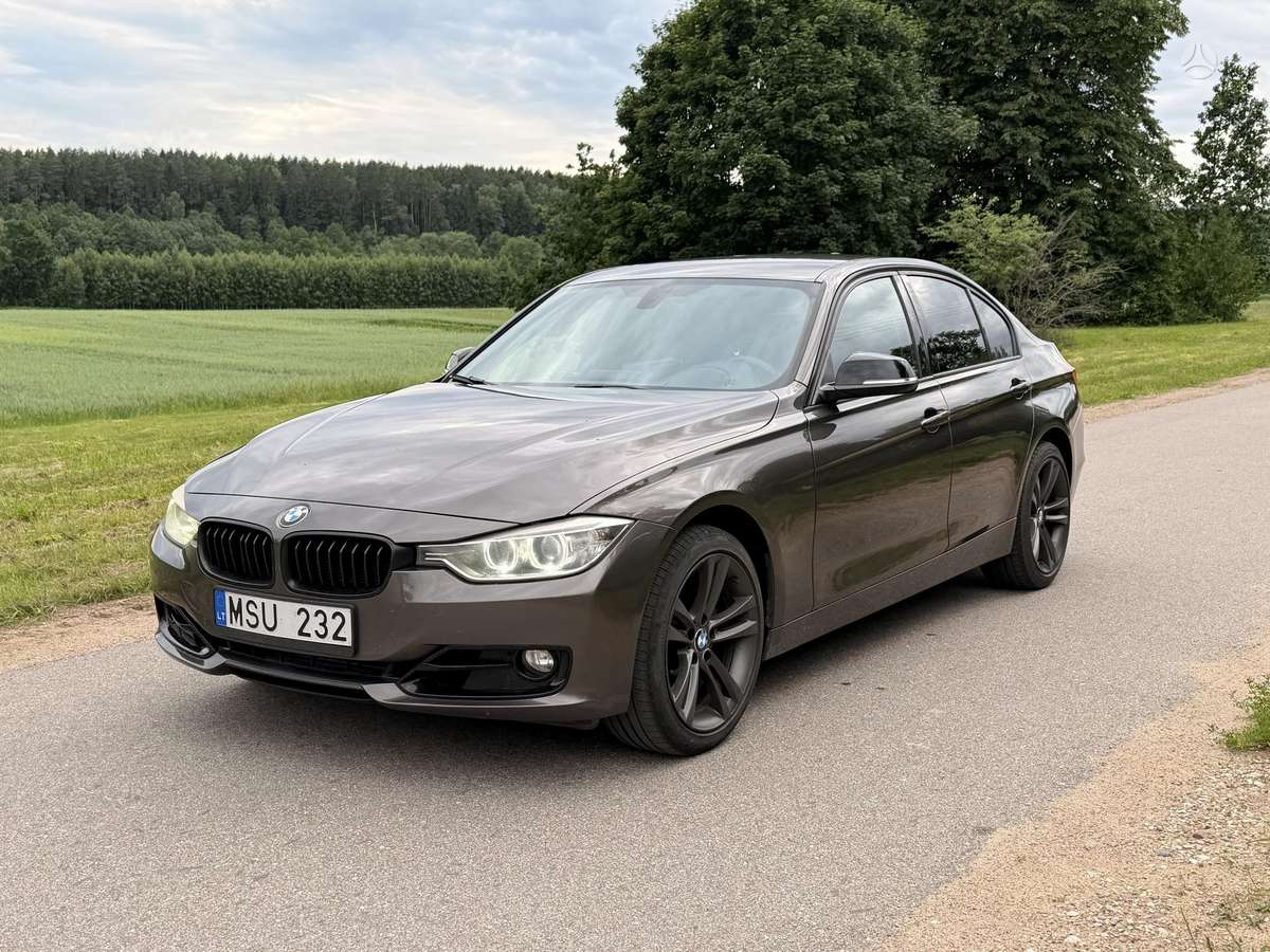 BMW 328, 2.0 l., Седан