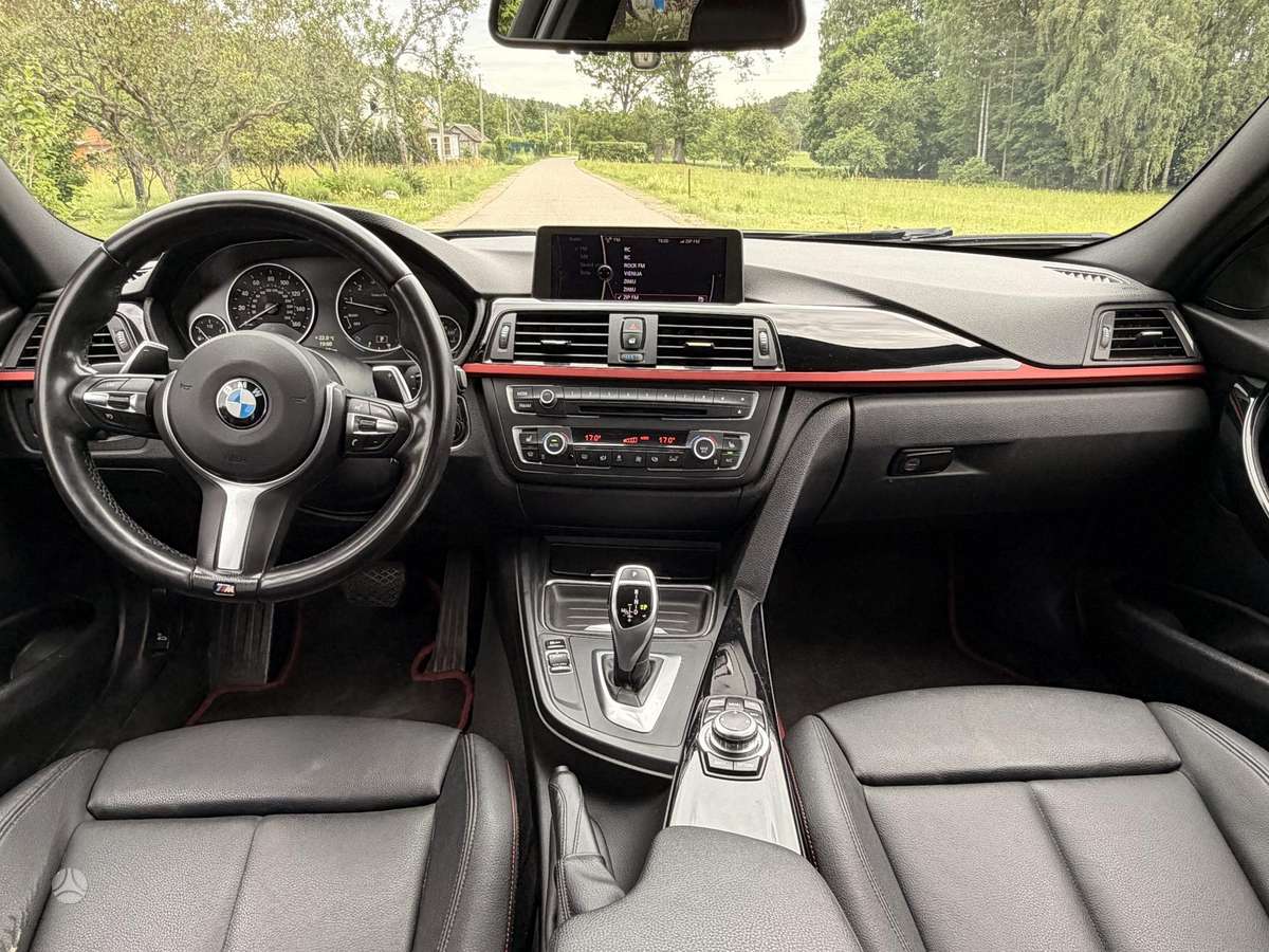 BMW 328, 2.0 l., Седан