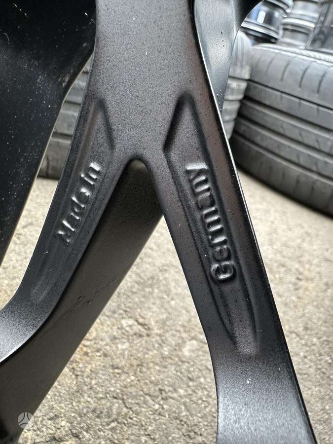 BMW ET20, lengvojo lydinio, R18