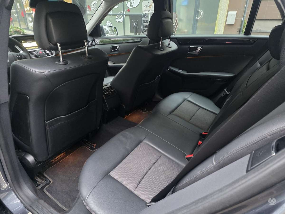 Mercedes-Benz E200, 2.1 l., Универсал