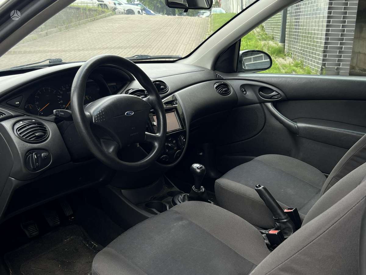 Ford Focus, 1.4 l., hatchback