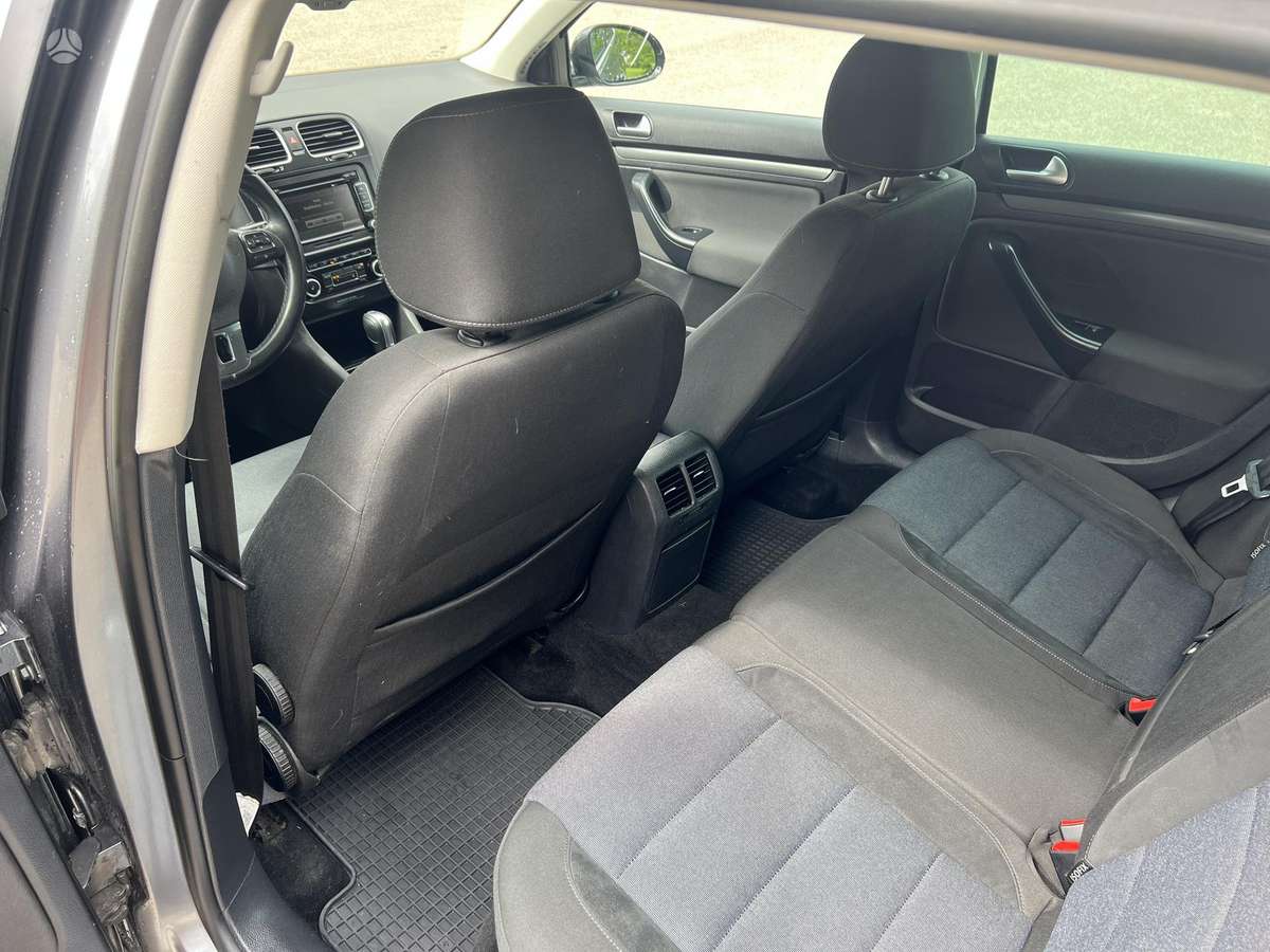 Volkswagen Golf, 1.6 l., Универсал