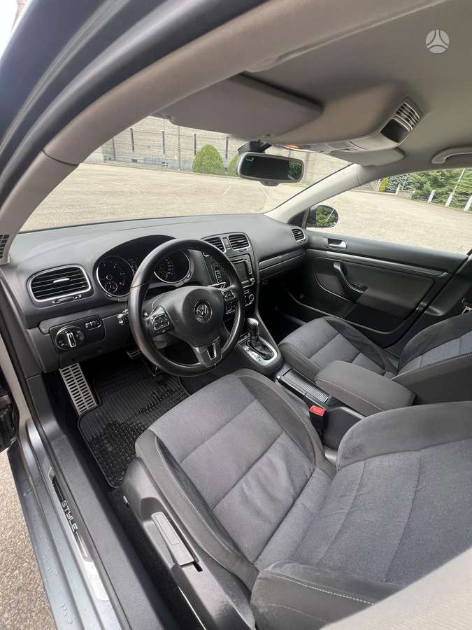 Volkswagen Golf, 1.6 l., Универсал