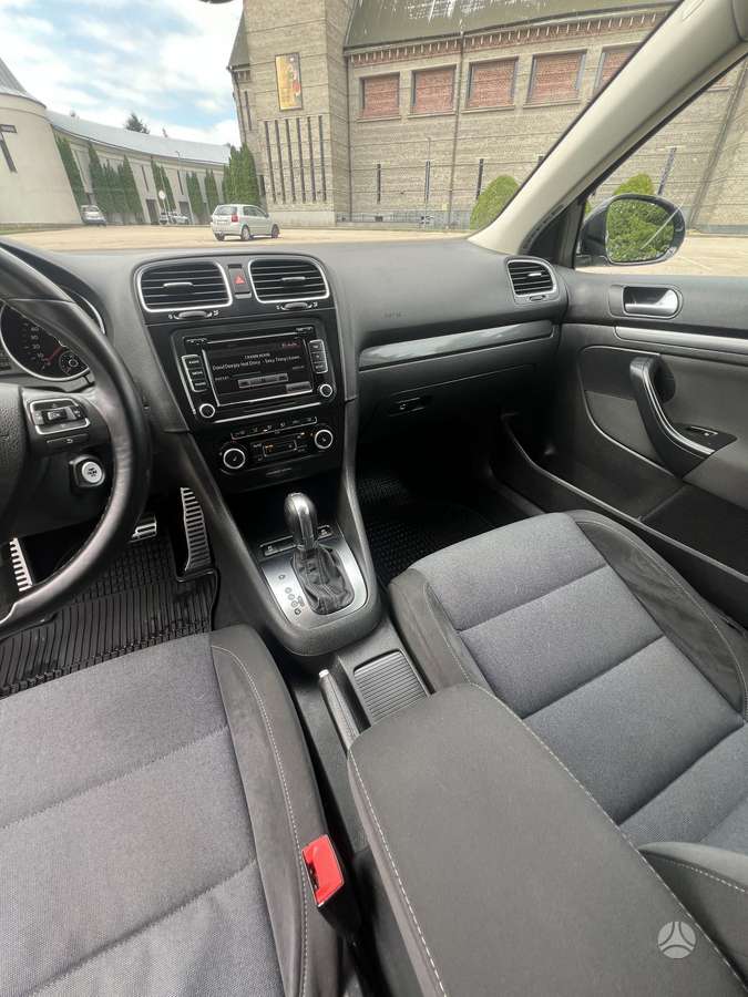 Volkswagen Golf, 1.6 l., Универсал
