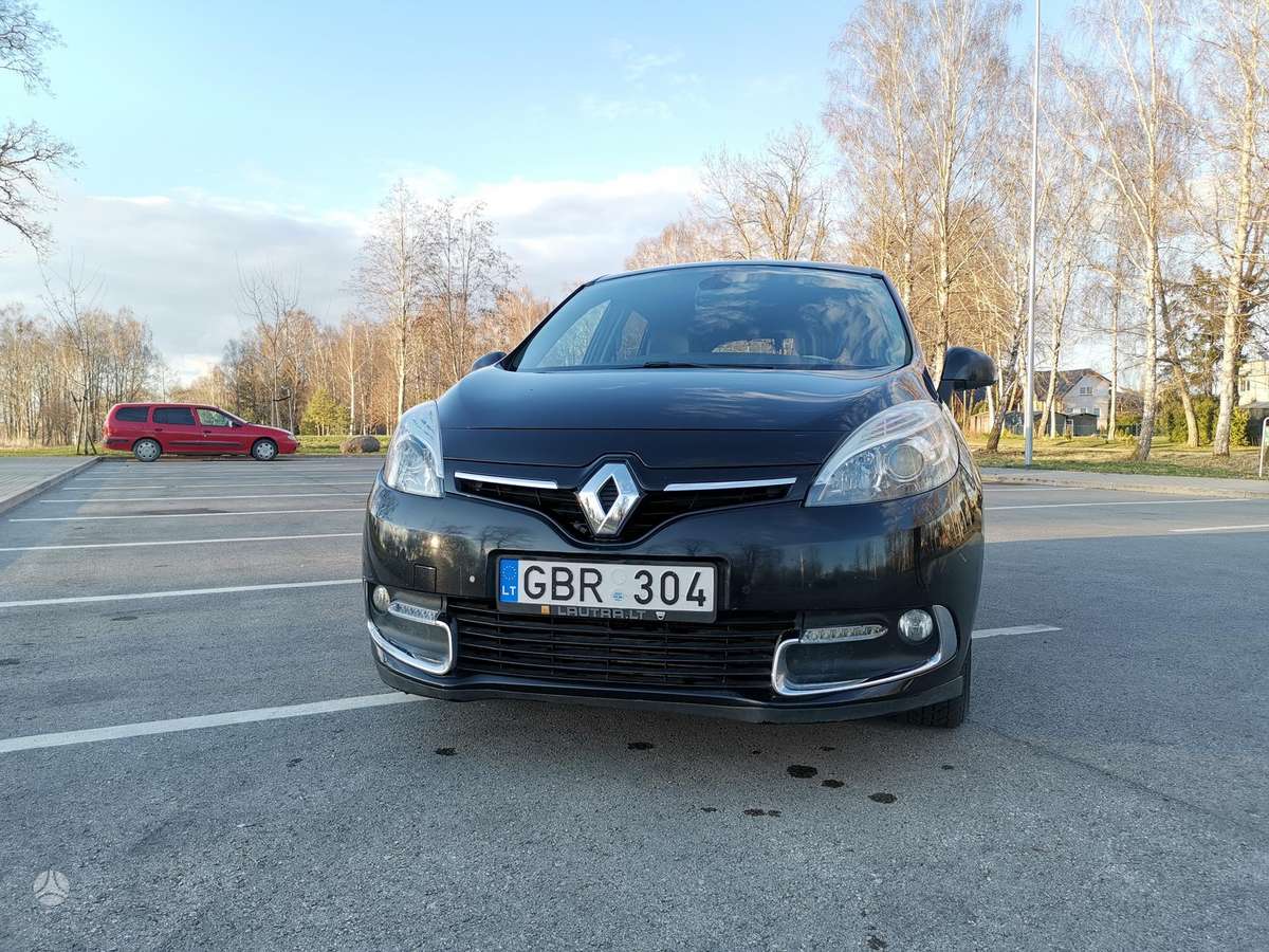 Renault Grand Scenic - 1