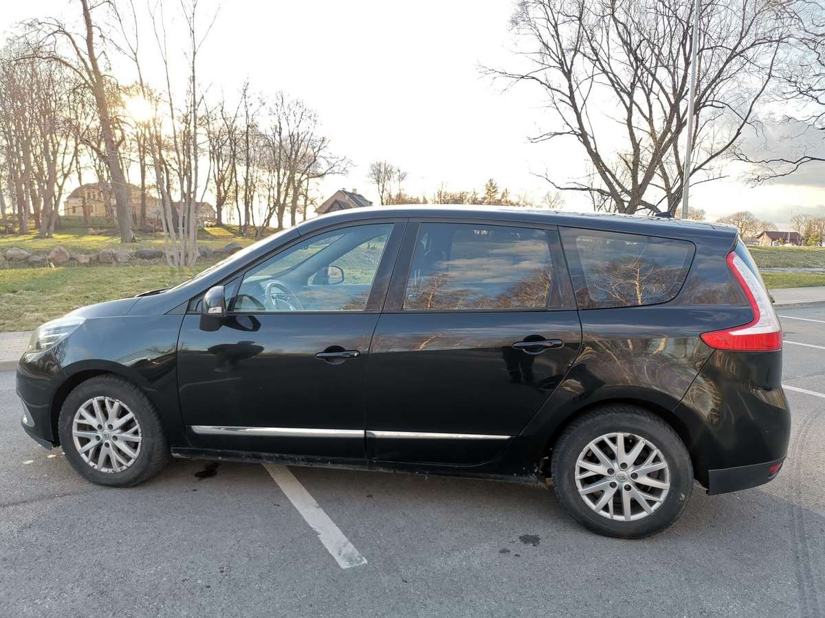 Renault Grand Scenic - 3