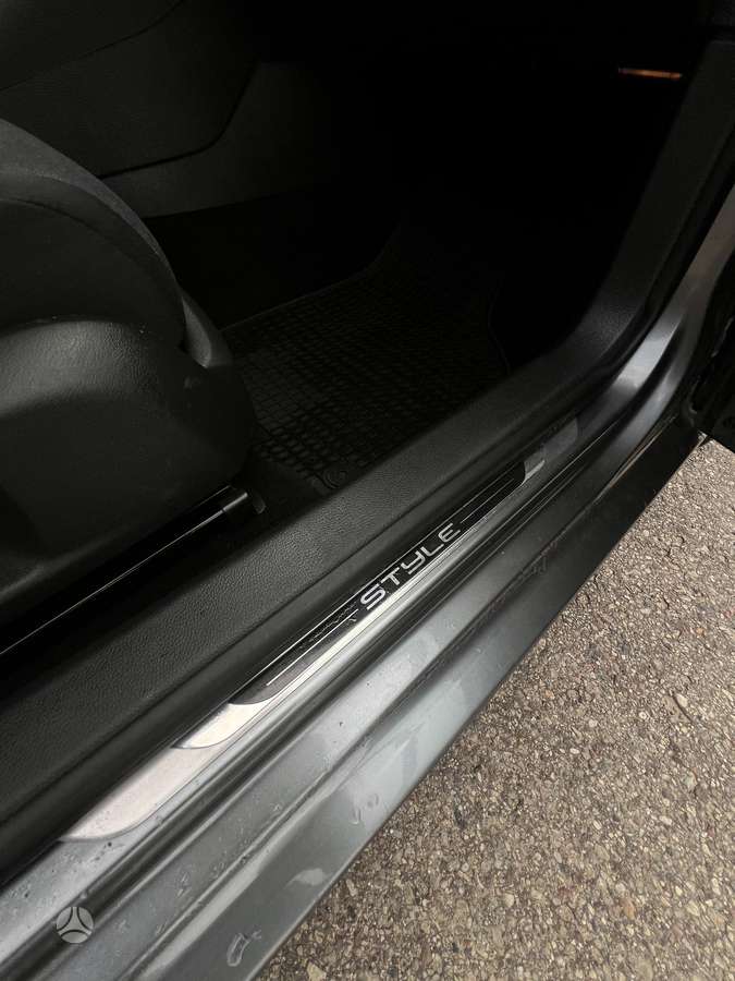 Volkswagen Golf, 1.6 l., Универсал