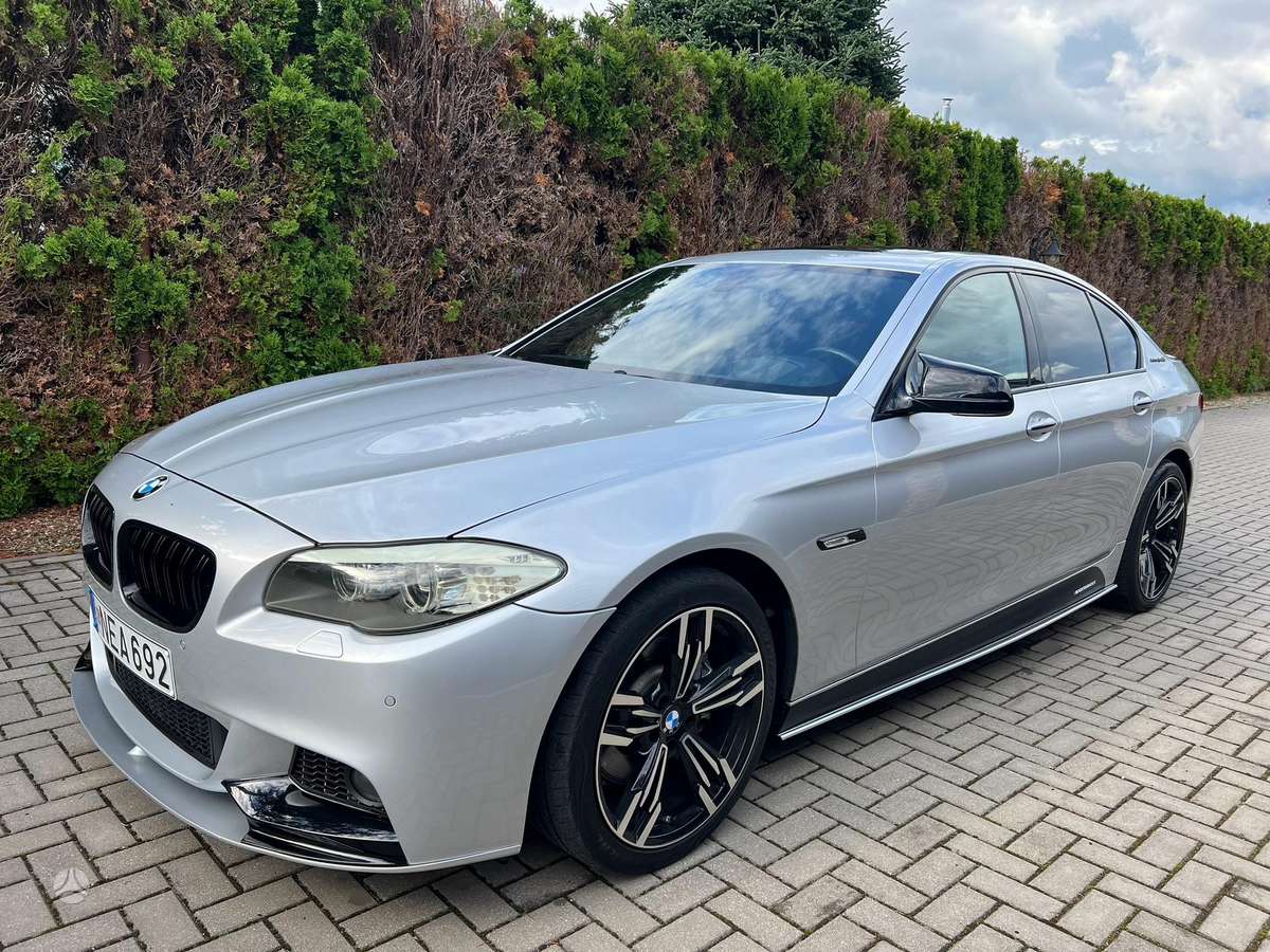 BMW 535, 3.0 l., Седан