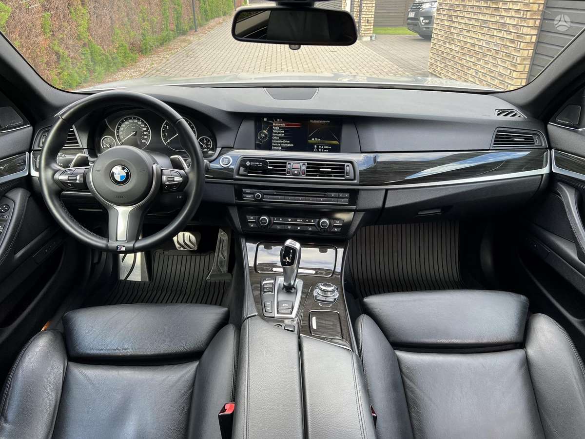 BMW 535, 3.0 l., Седан