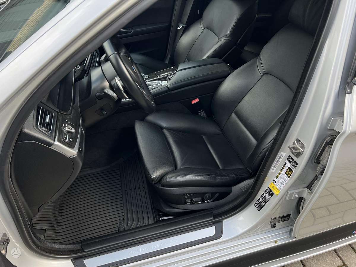 BMW 535, 3.0 l., Седан