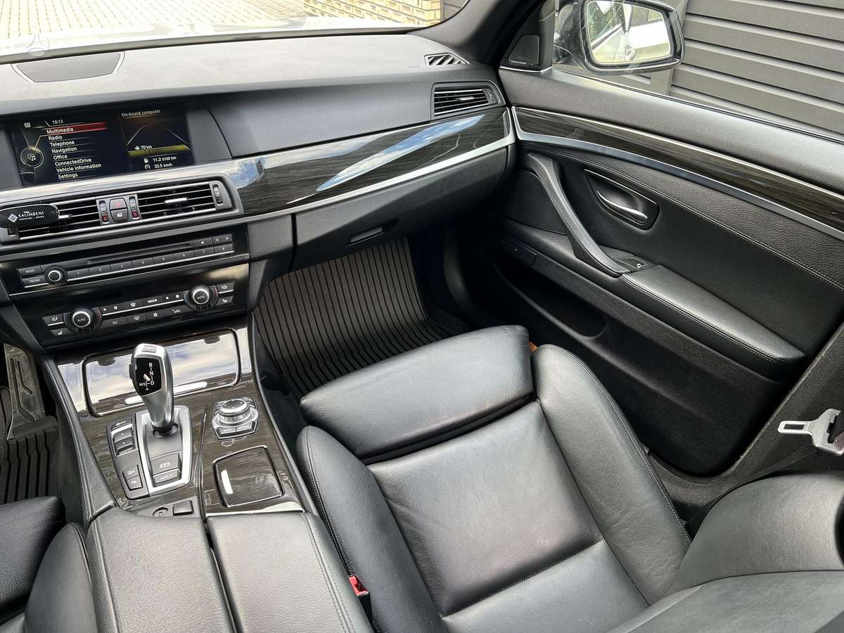 BMW 535, 3.0 l., Седан