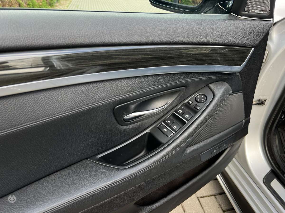 BMW 535, 3.0 l., Седан
