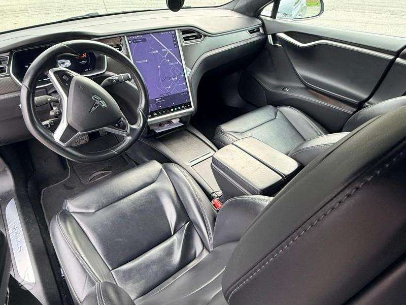 Tesla Model S, 75 кВт·ч, Хэтчбек