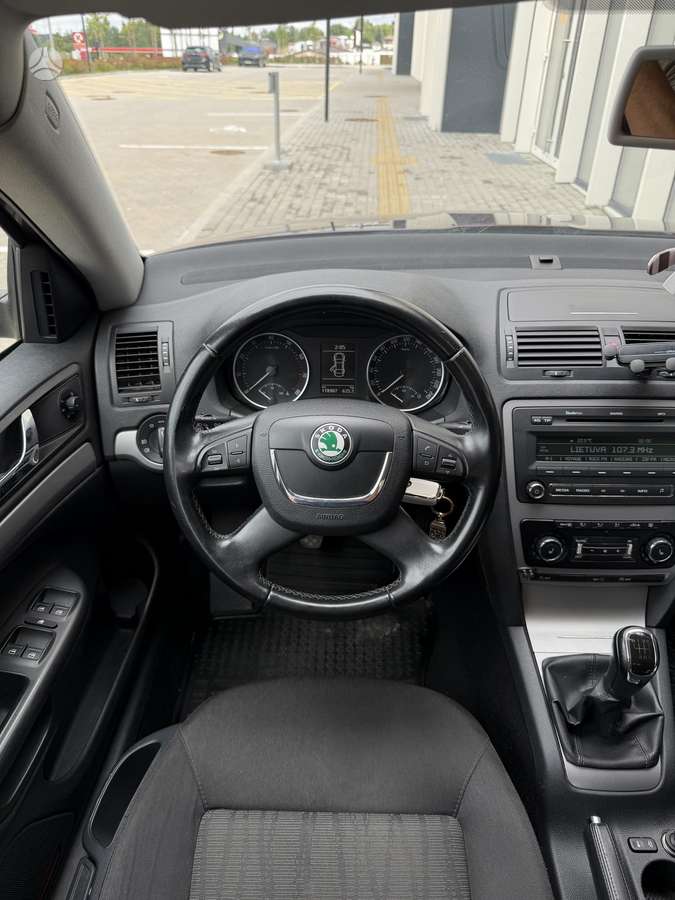 Skoda Octavia, 1.4 l., Хэтчбек