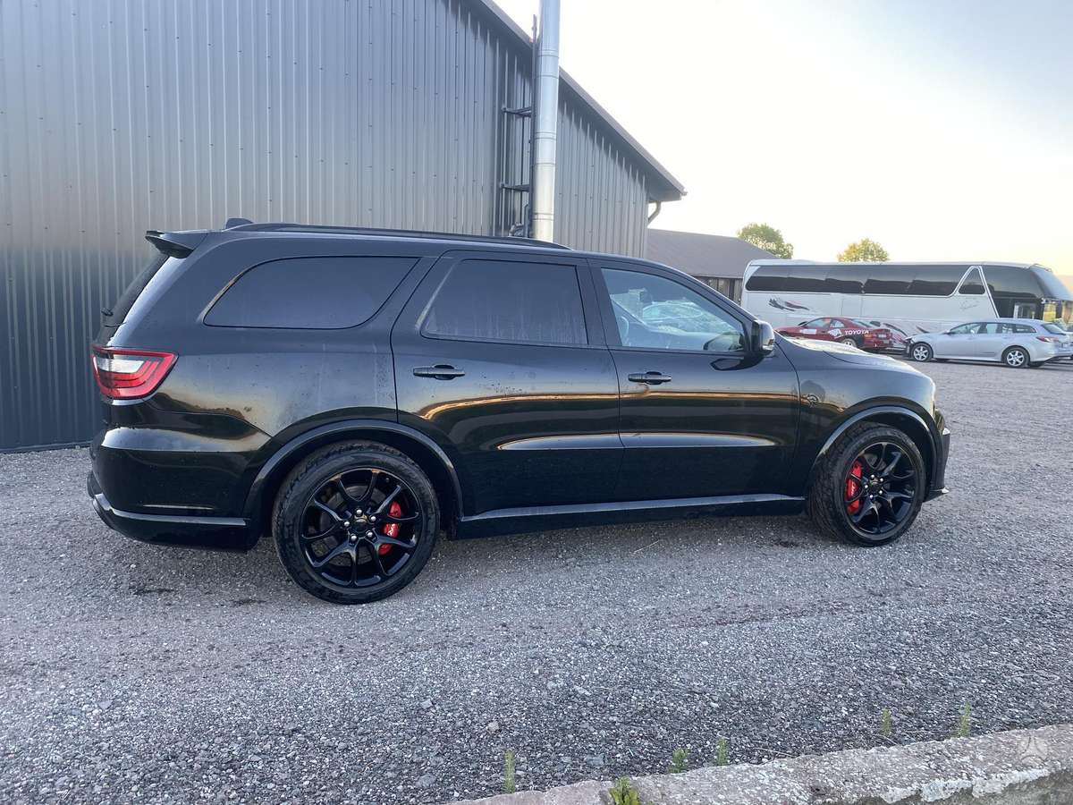 Dodge Durango, 6.4 l., off-road / crossover
