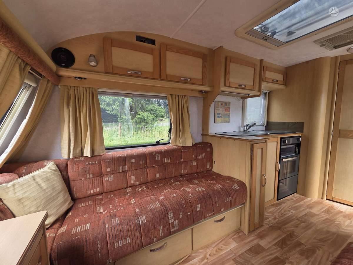 Elddis Knightsbridge, kemperis