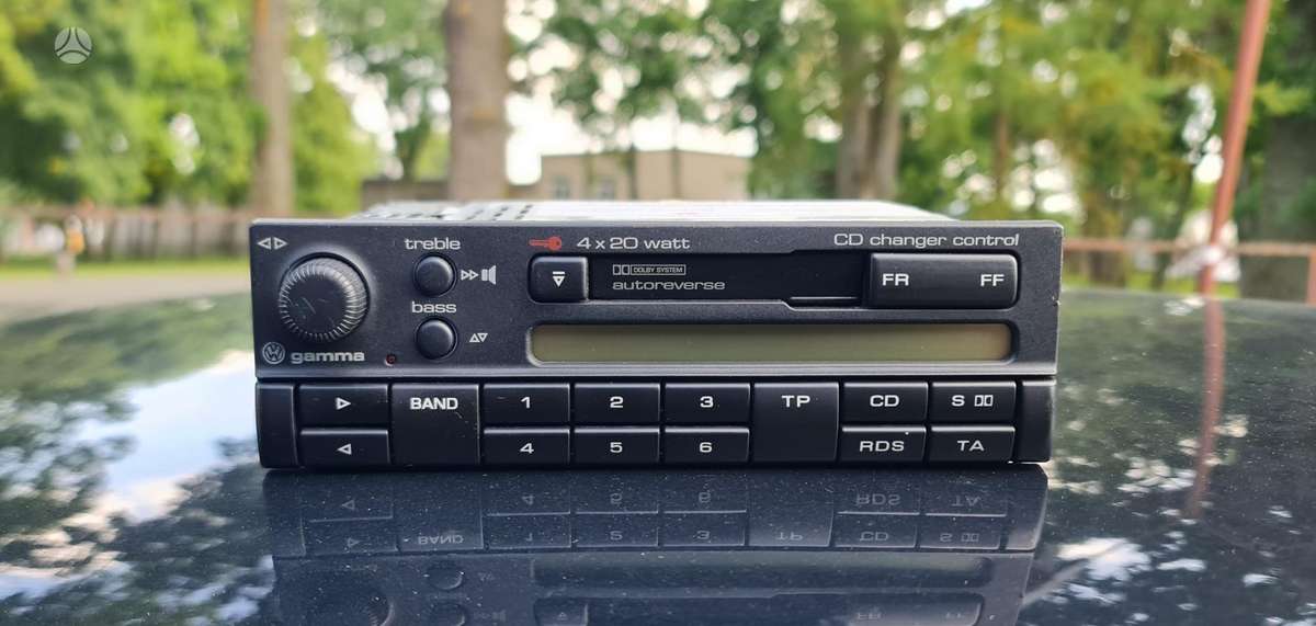 Volkswagen Gamma 4, mc magnetolos