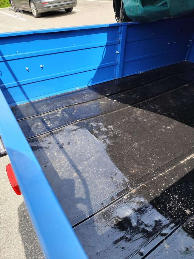 Belaz, automašīnas piekabes