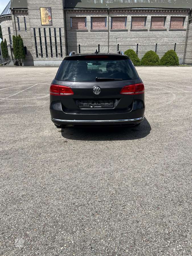 Volkswagen Passat - 5