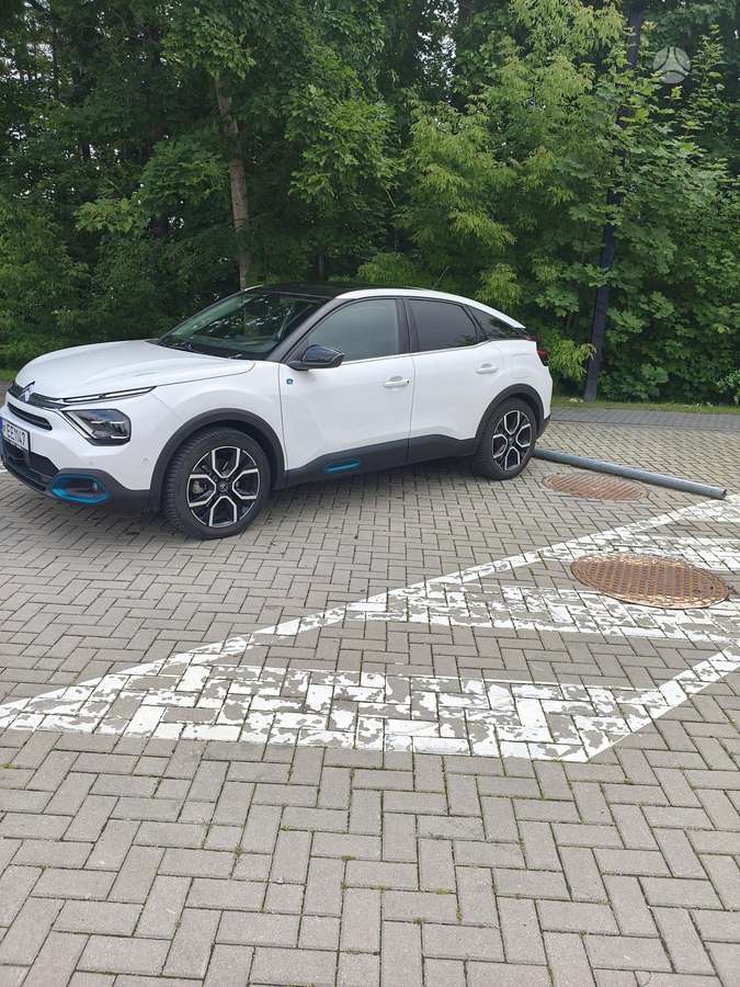 Citroen e-C4, 50 кВт·ч, Хэтчбек