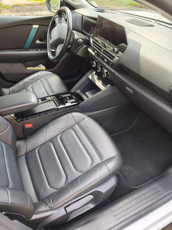 Citroen e-C4, 50 кВт·ч, Хэтчбек