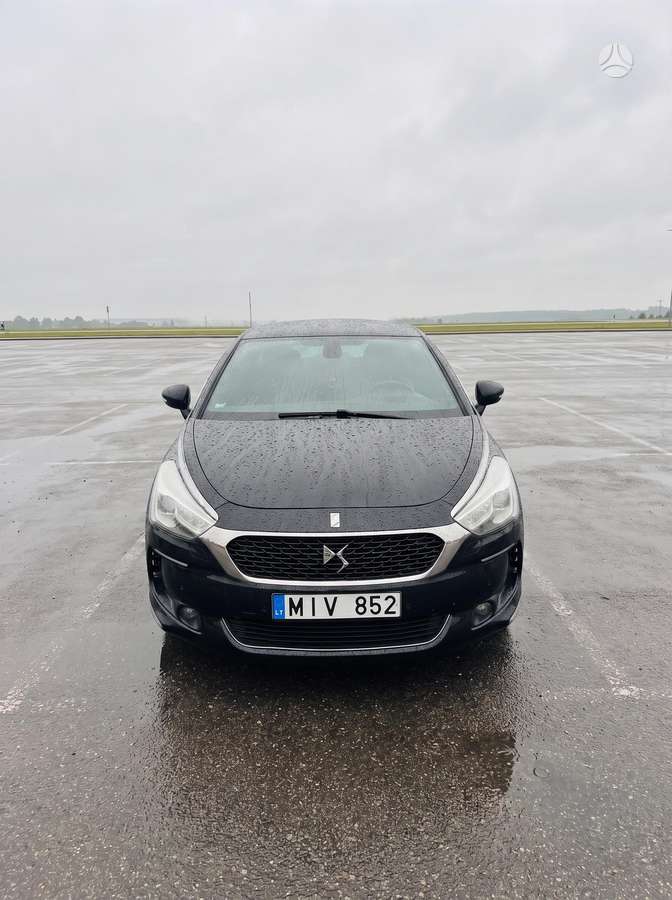 Citroen DS5, 2.0 l., Хэтчбек