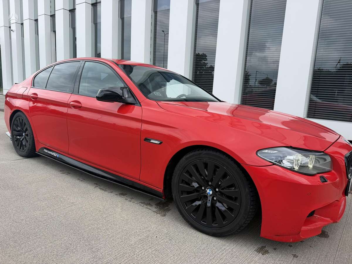 BMW 520, 2.0 l., Седан