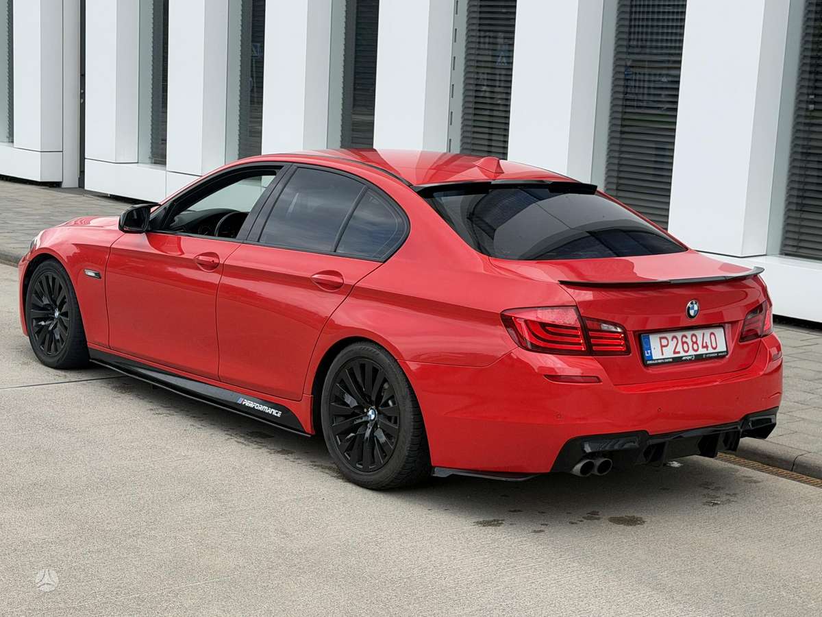 BMW 520, 2.0 l., Седан