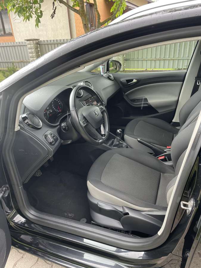 SEAT Ibiza - 10