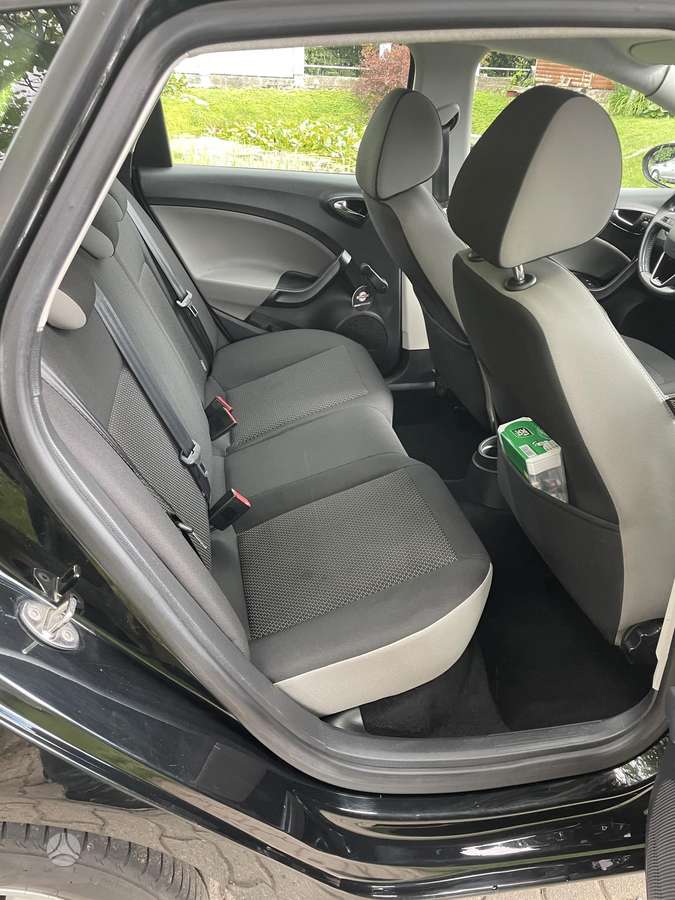 SEAT Ibiza - 12