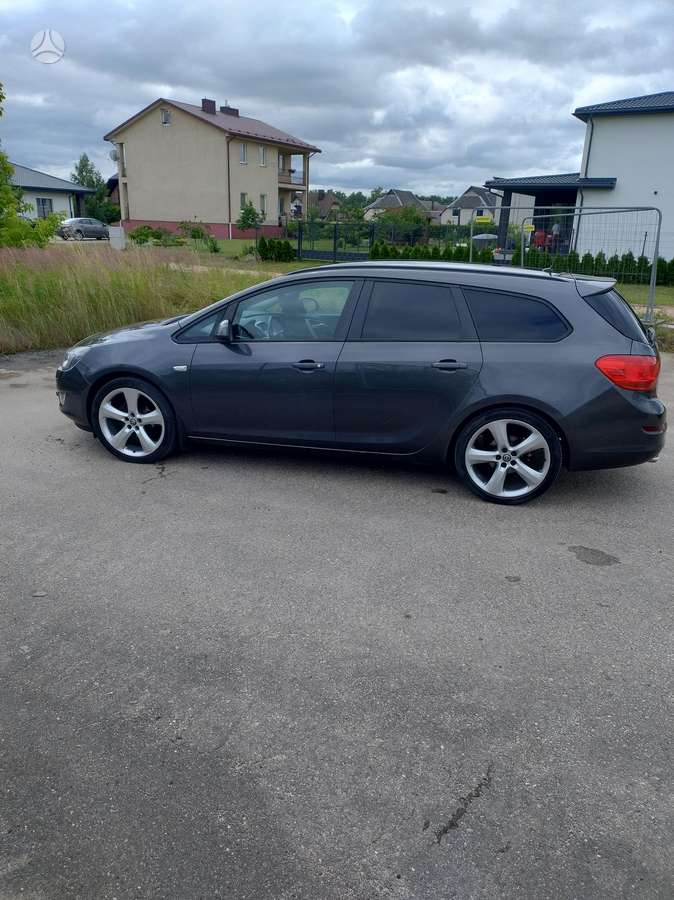 Opel Astra, 1.4 l., Универсал
