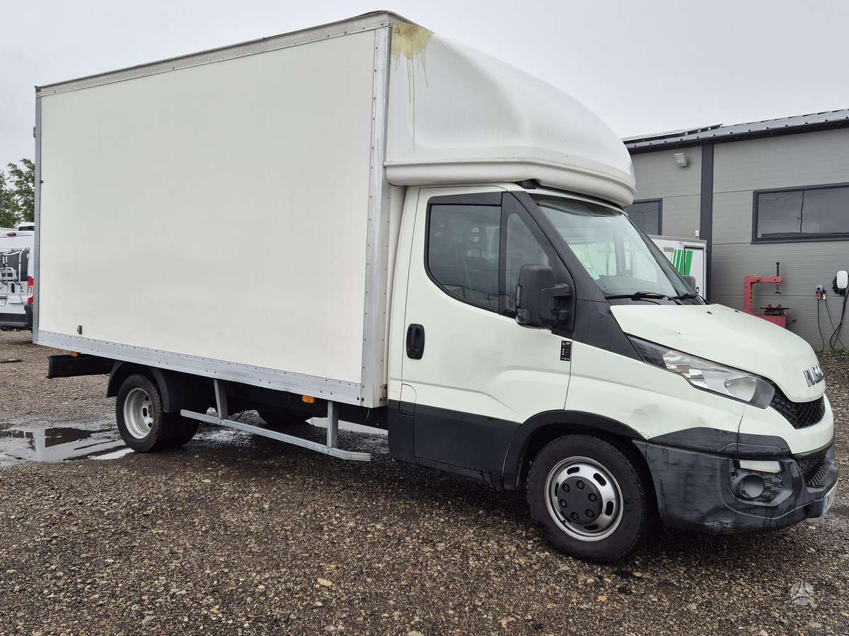 Iveco Daily, 3.0 l., cargo van