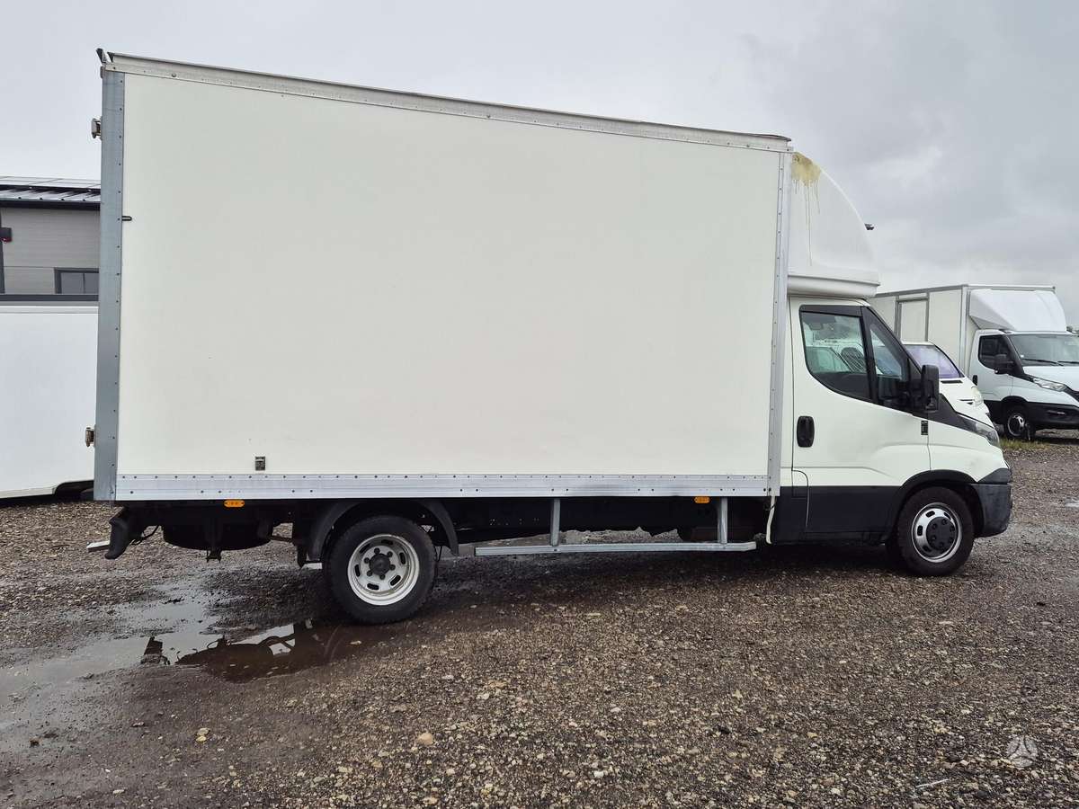 Iveco Daily, 3.0 l., cargo van