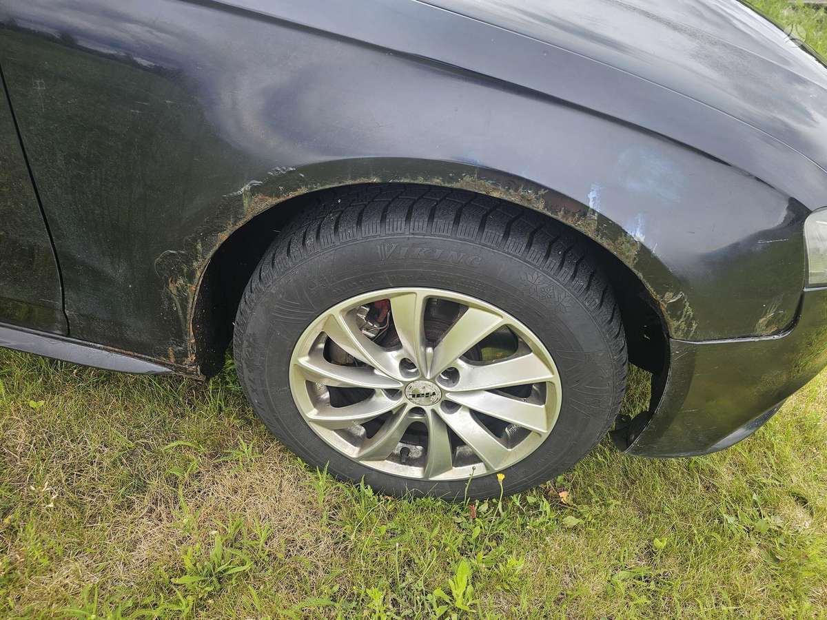 Audi A4, 2.0 l., universalas