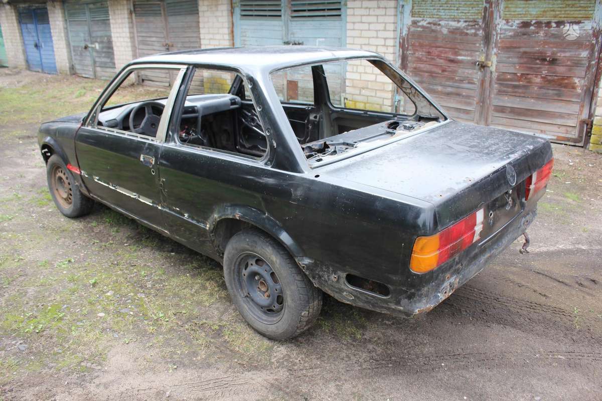 BMW 320, Купе (coupe)
