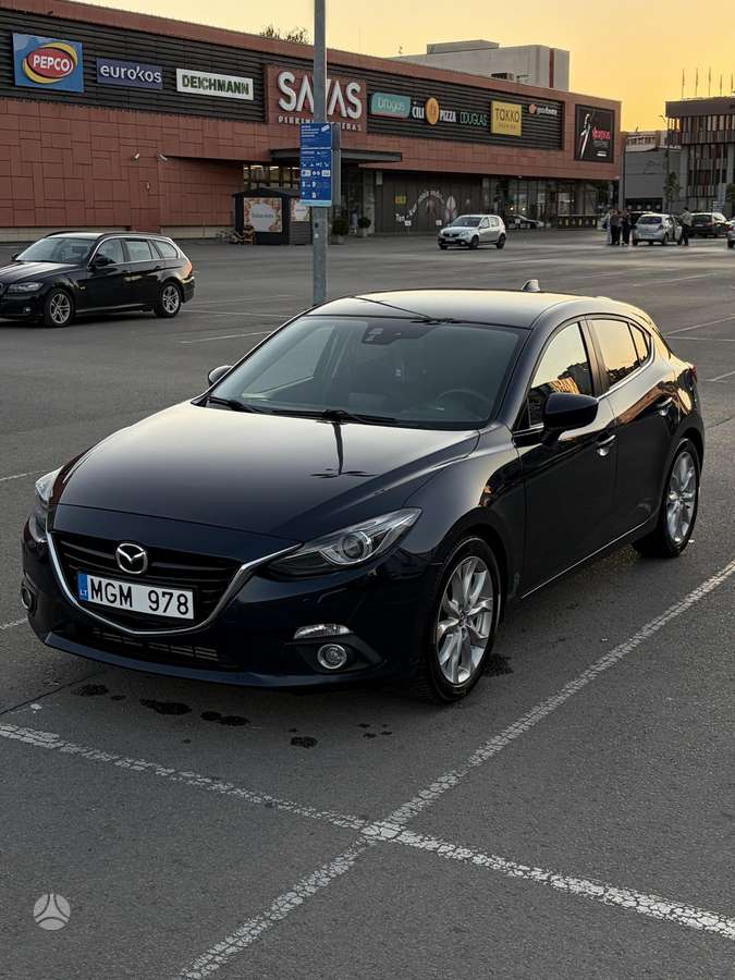 Mazda 3, 2.2 l., Хэтчбек