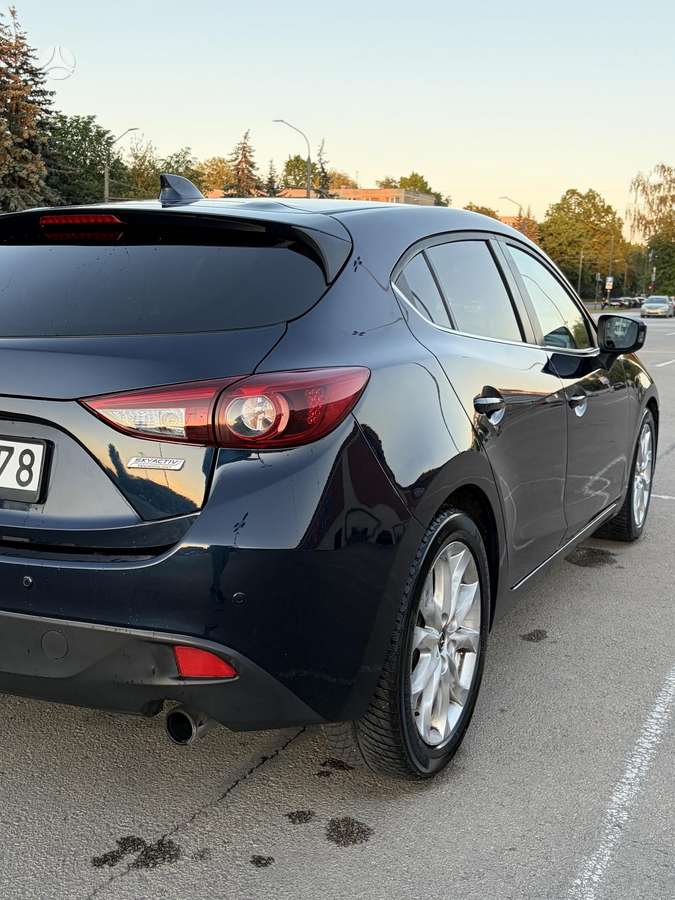 Mazda 3, 2.2 l., hečbekas