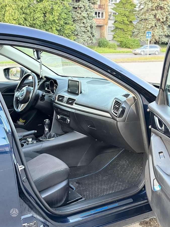 Mazda 3, 2.2 l., hečbekas