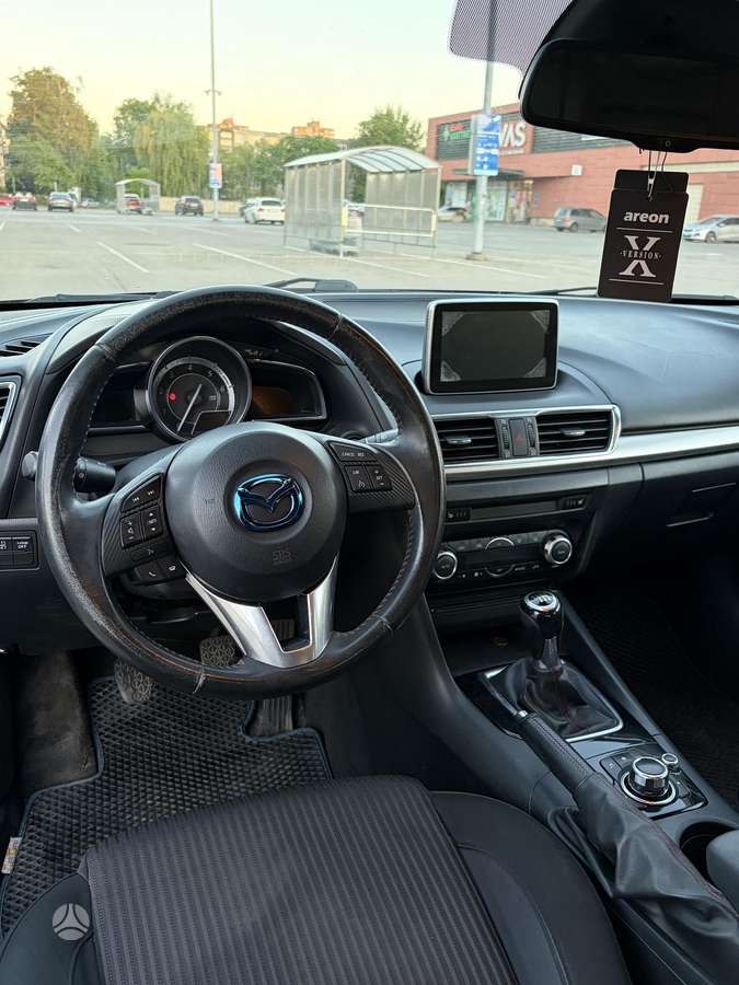 Mazda 3, 2.2 l., hečbekas