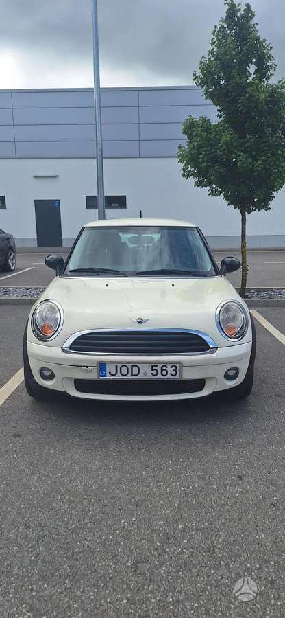 Mini One, 1.4 l., hatchback