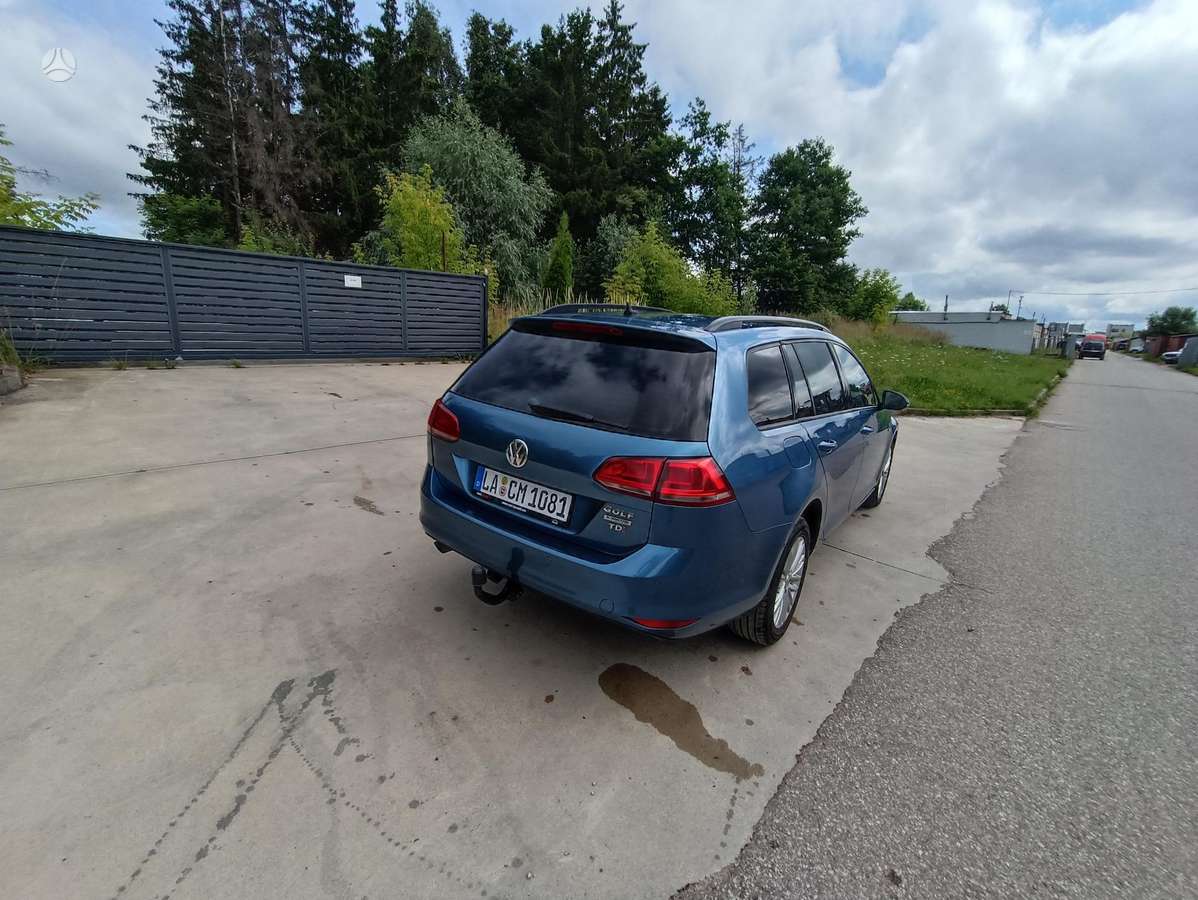 Volkswagen Golf - 4