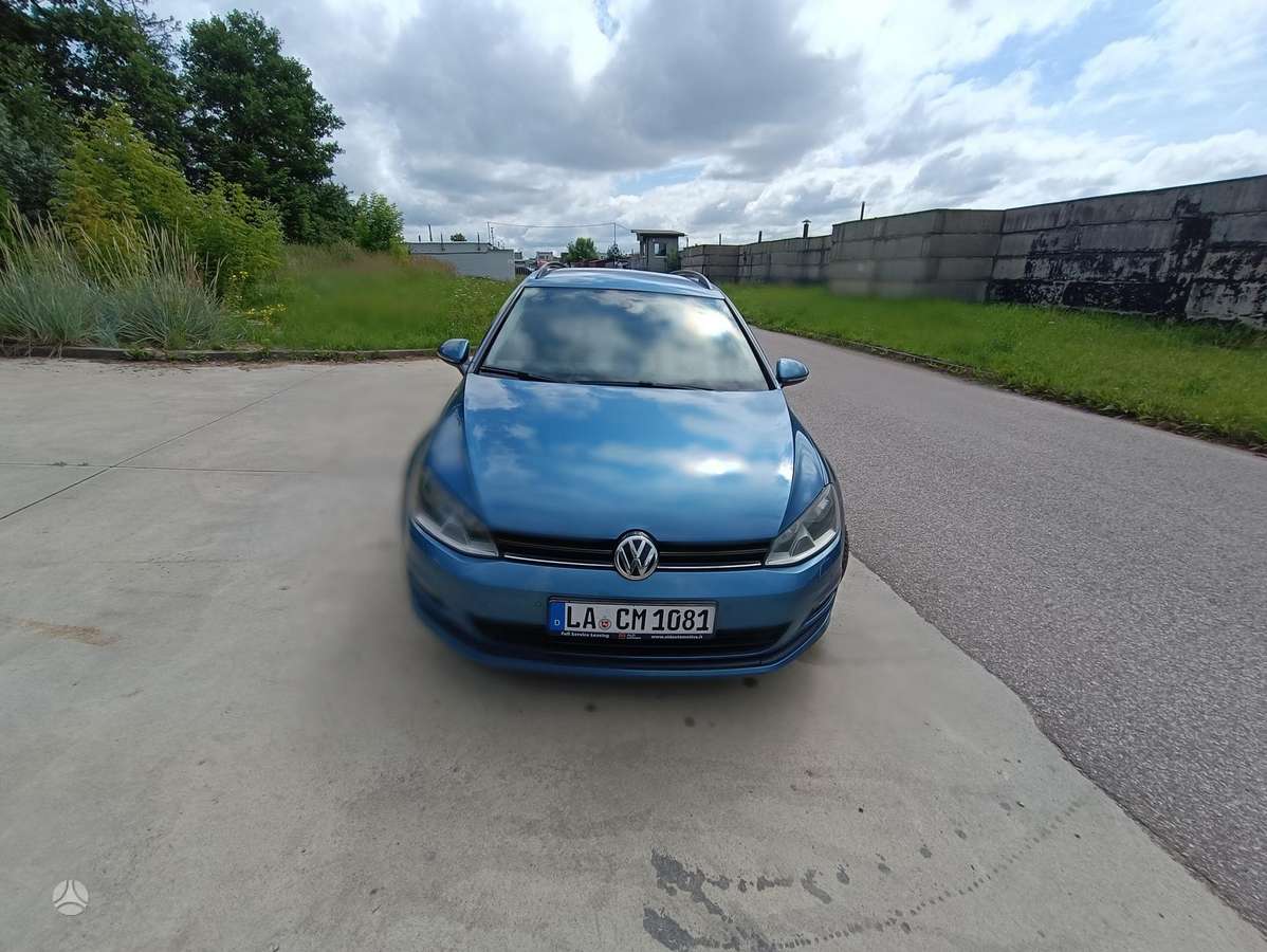 Volkswagen Golf - 9