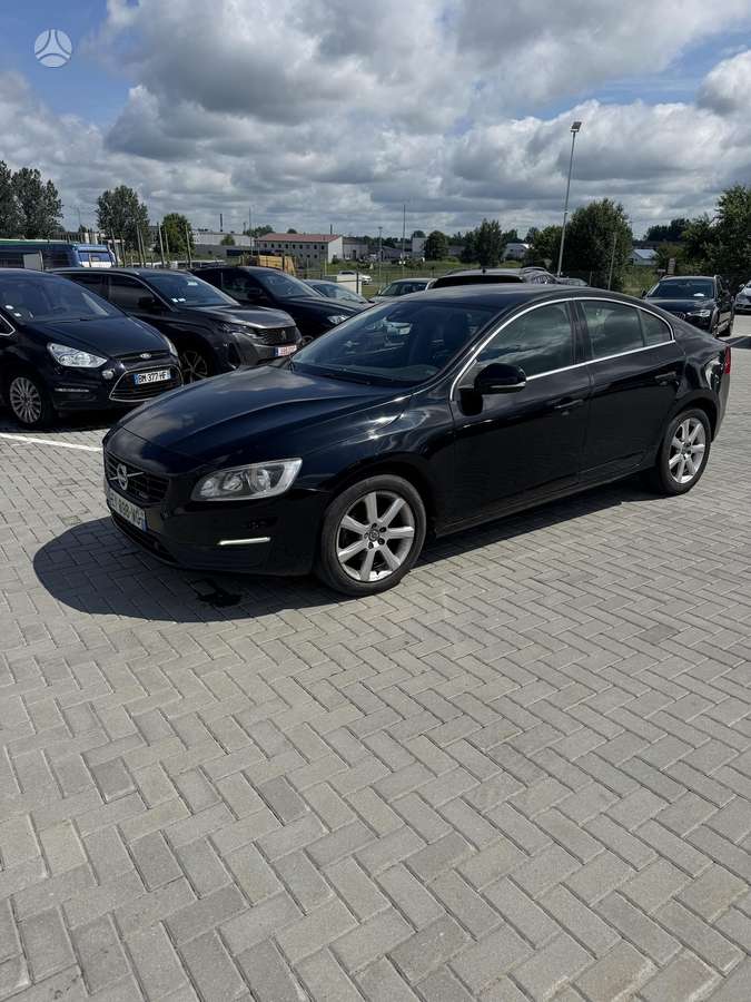 Volvo S60, 2.0 l., Седан