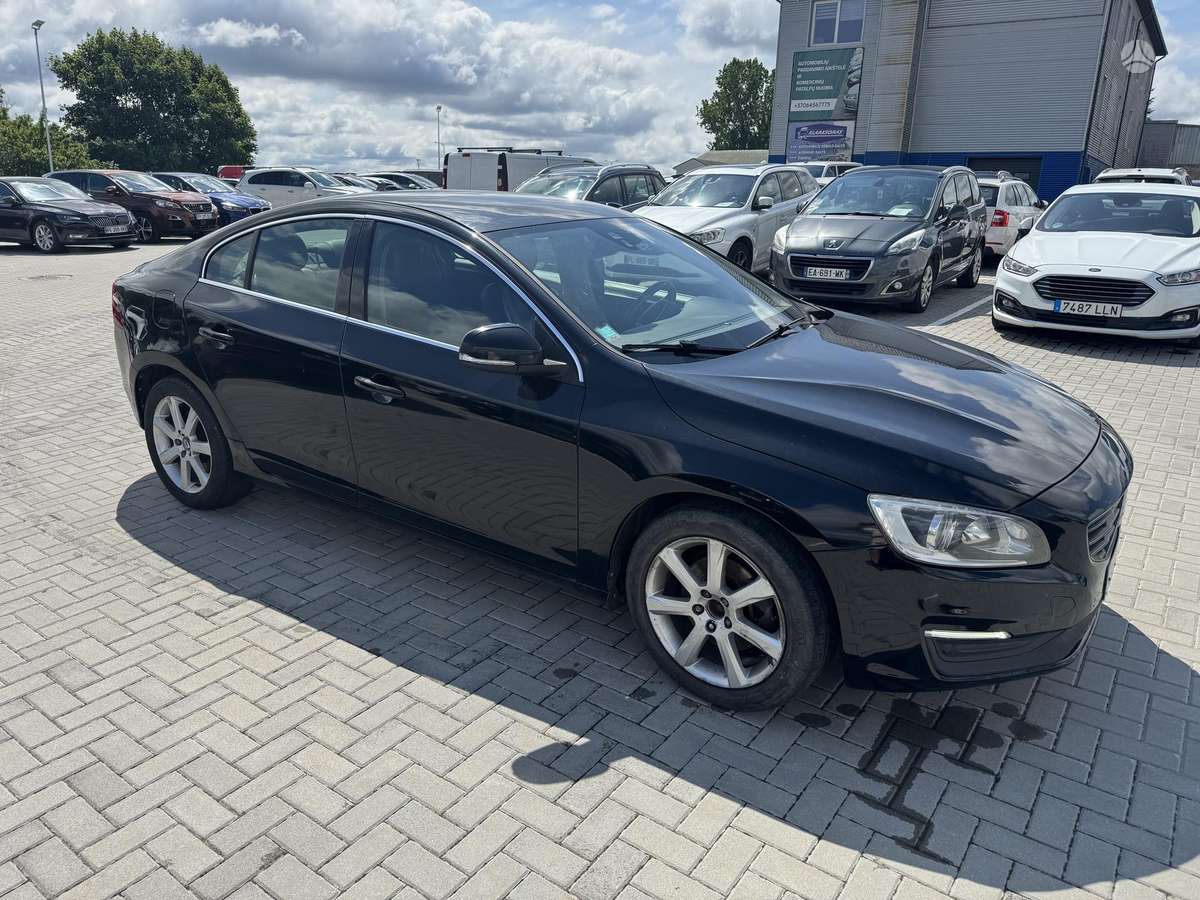 Volvo S60, 2.0 l., Седан
